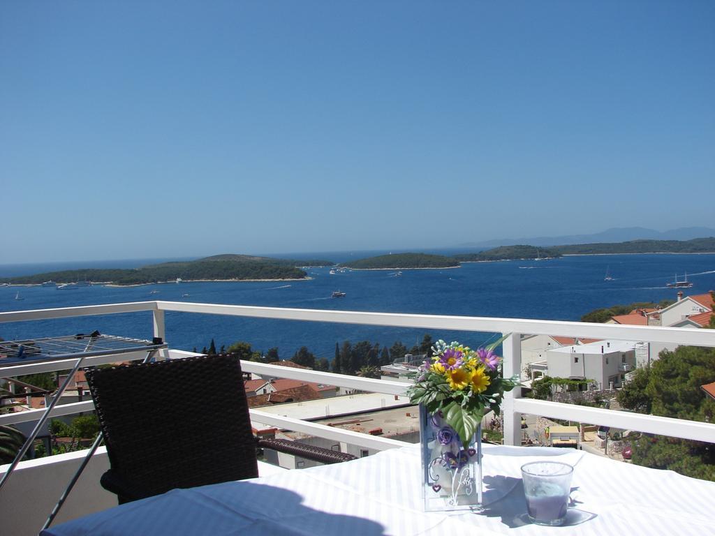 Apartments Spiko Hvar Town Exterior foto